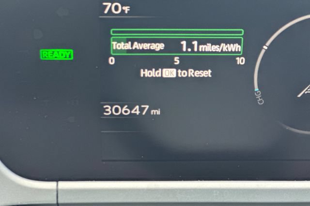 Used 2023 Subaru Solterra AWD image 30