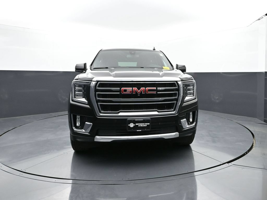 Used 2022 GMC Yukon SLT AWD/4WD image 2