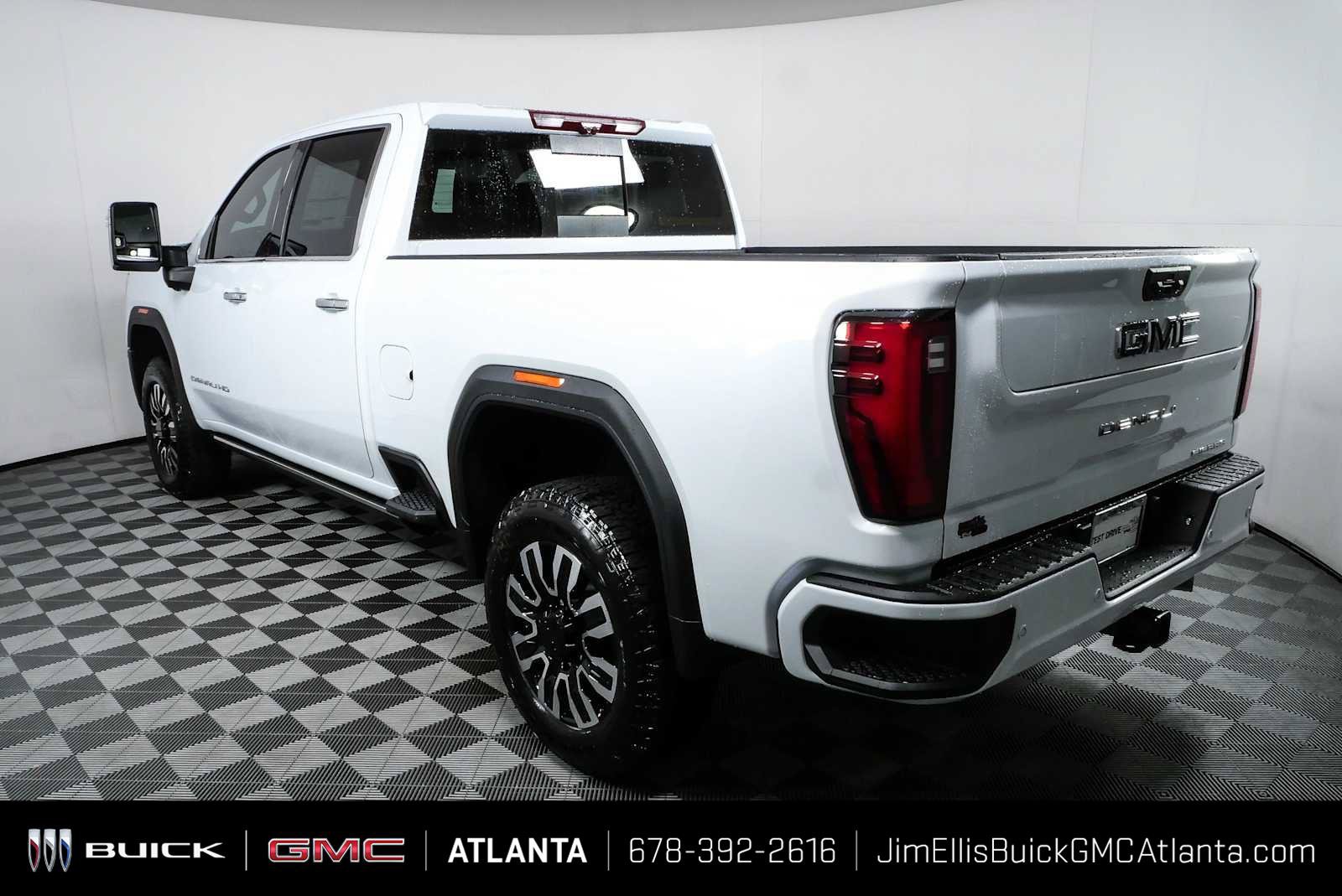 New 2026 GMC Sierra 2500 Denali Ultimate AWD/4WD image 30