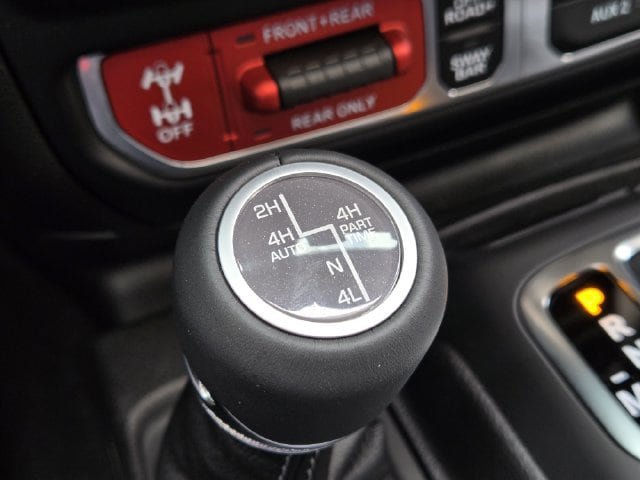 New 2026 Jeep Wrangler Unlimited Rubicon AWD/4WD image 17