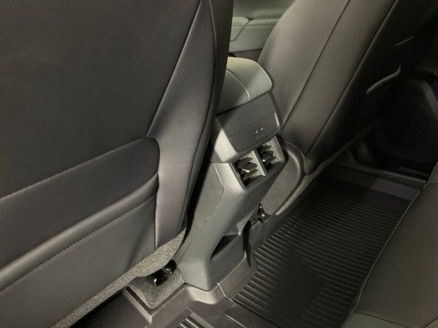 New 2026 GMC Terrain AT4 w/ LPO, Floor Liner Package image 17