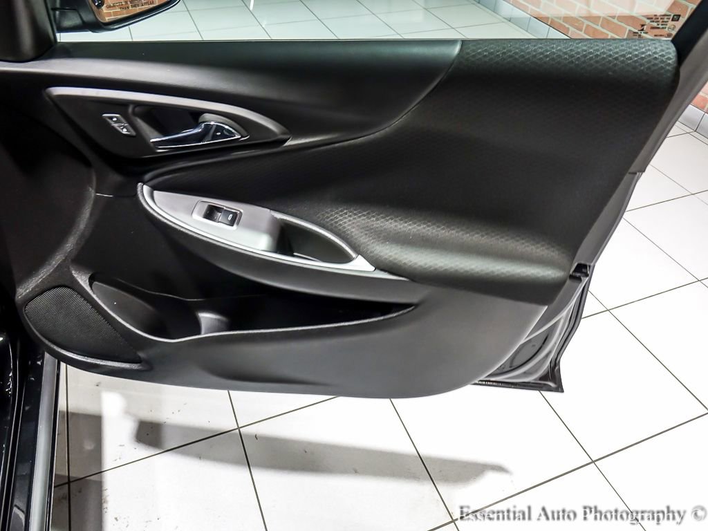 Used 2025 Chevrolet Malibu LT image 27