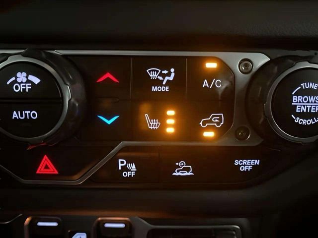 Used 2025 Jeep Wrangler Unlimited Sahara w/ Safety Group image 50