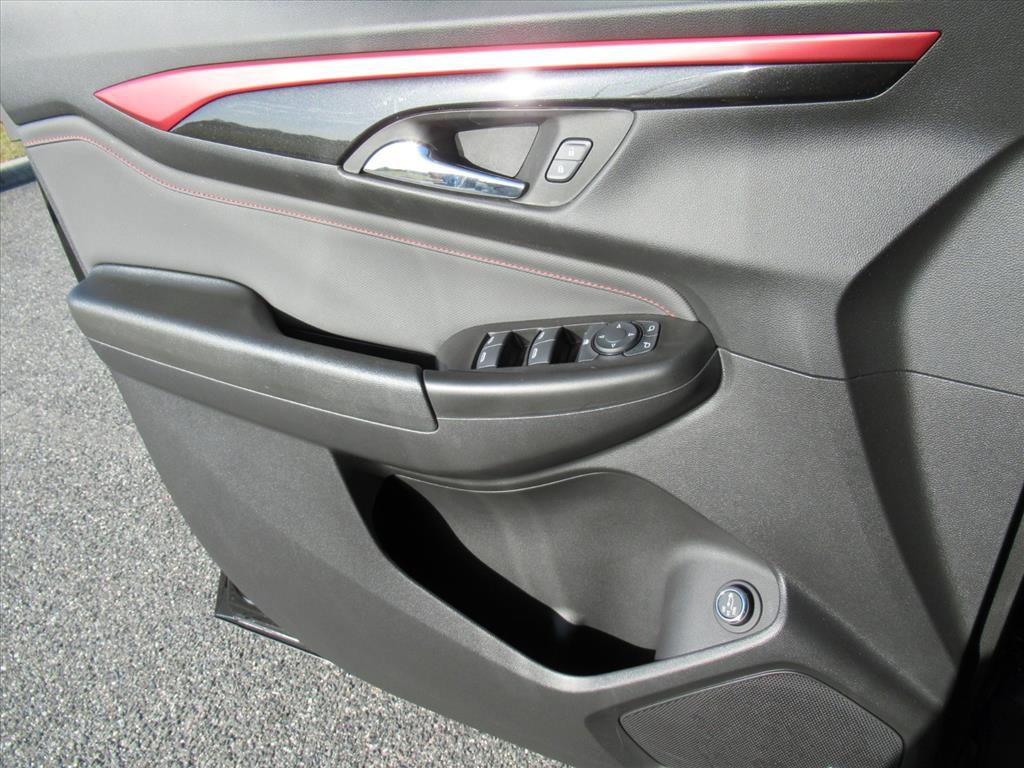 Used 2024 Chevrolet TrailBlazer RS w/ Convenience Package image 27