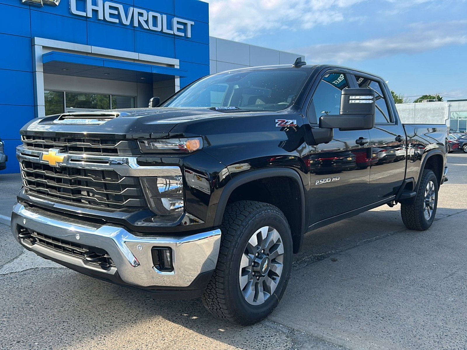New 2026 Chevrolet Silverado 2500 LT w/ Safety Package AWD/4WD image 4