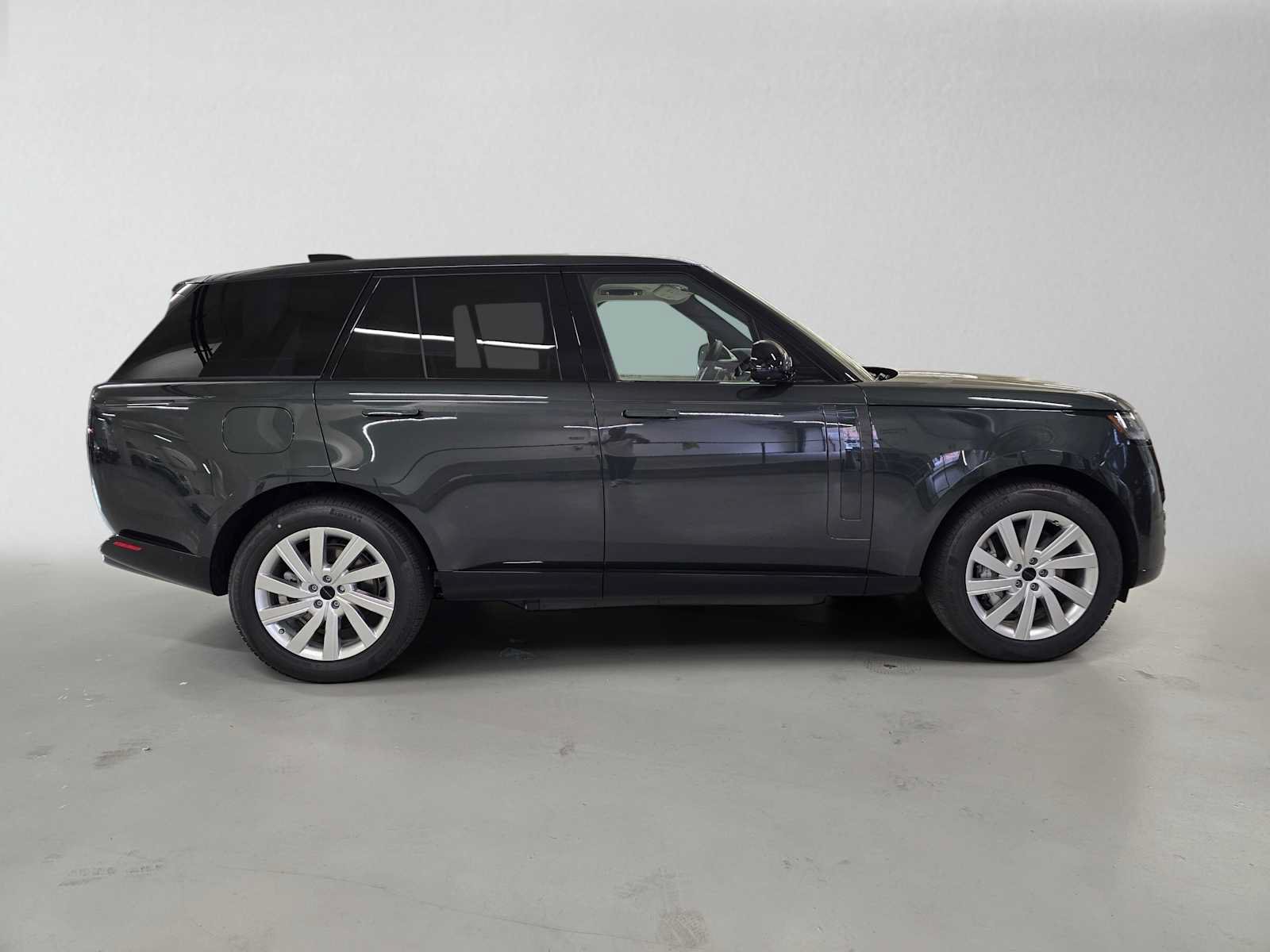 New 2026 Land Rover Range Rover SE AWD/4WD image 6