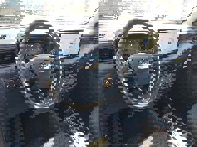 New 2025 Ford Maverick XL w/ Equipment Group 101A image 12