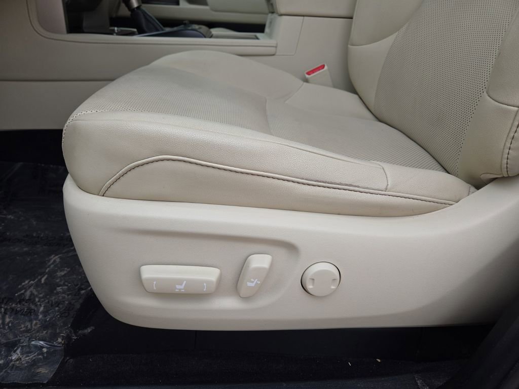 Used 2021 Lexus GX 460 Premium AWD/4WD image 24
