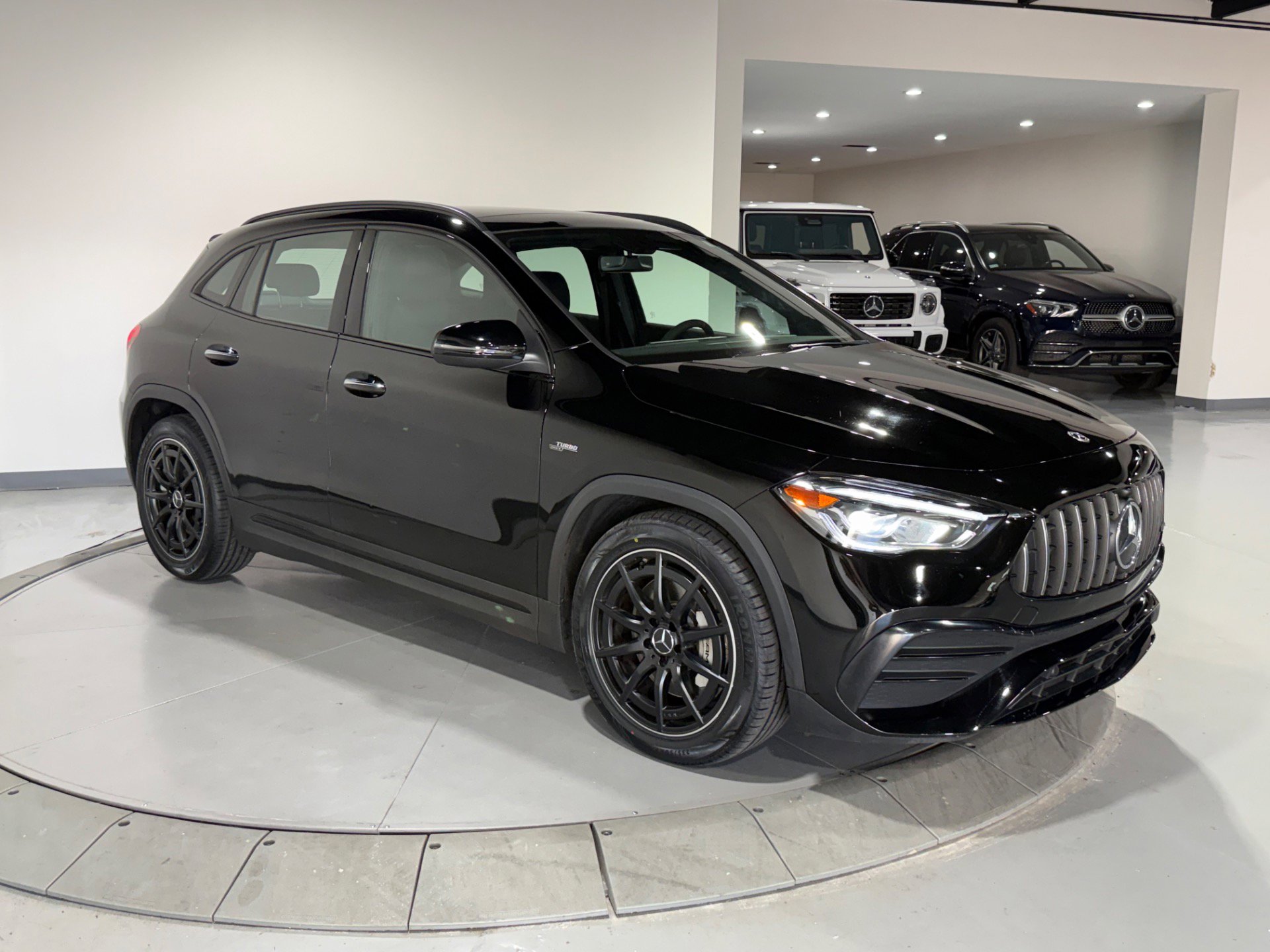 Used 2022 Mercedes-Benz GLA 35 AMG 4MATIC w/ Premium Package Lite image 20