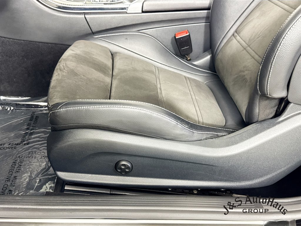 Used 2020 Mercedes-Benz C 63 AMG Cabriolet w/ Parking Assistance Package image 25