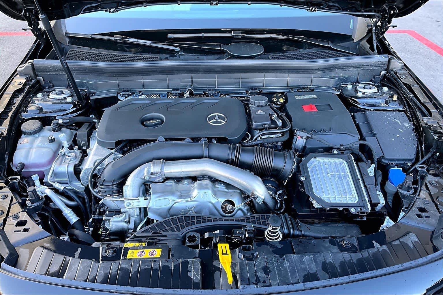 New 2026 Mercedes-Benz GLB 250 image 16
