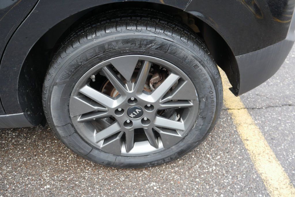 Used 2021 Kia Soul S image 29