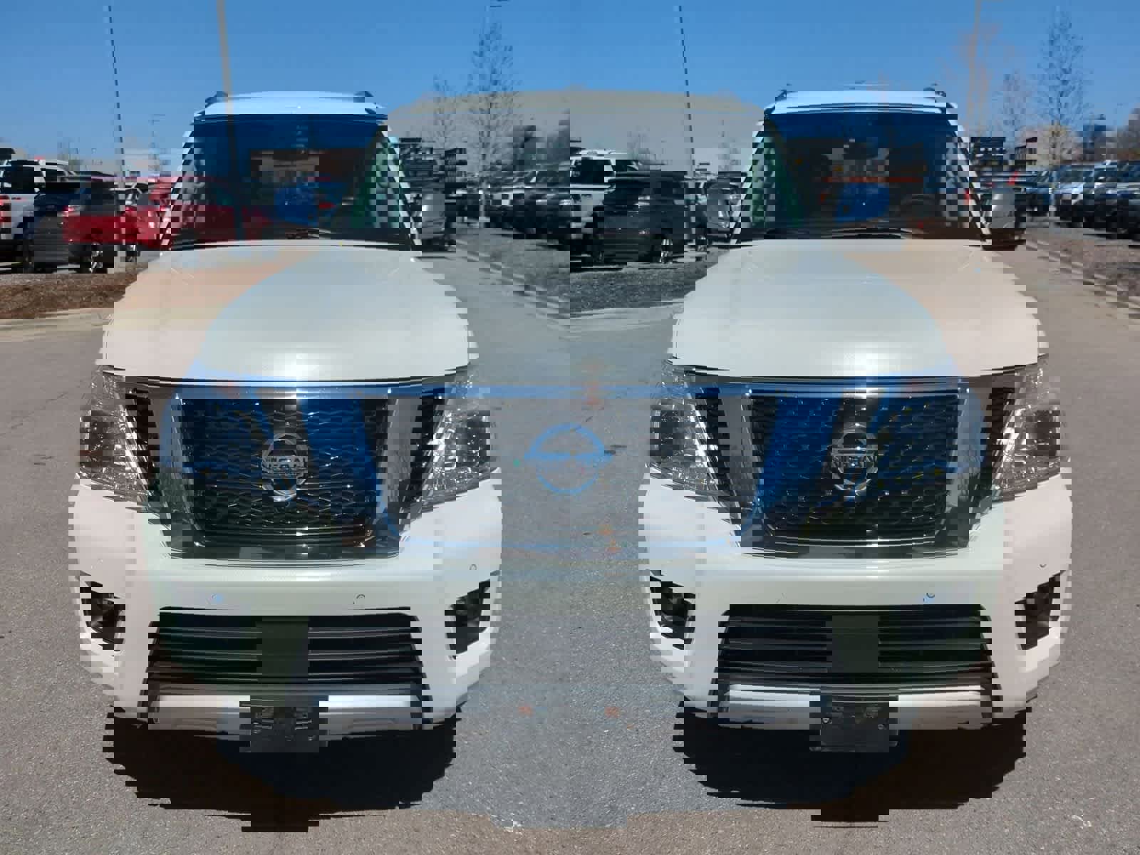 Used 2017 Nissan Armada Platinum image 8