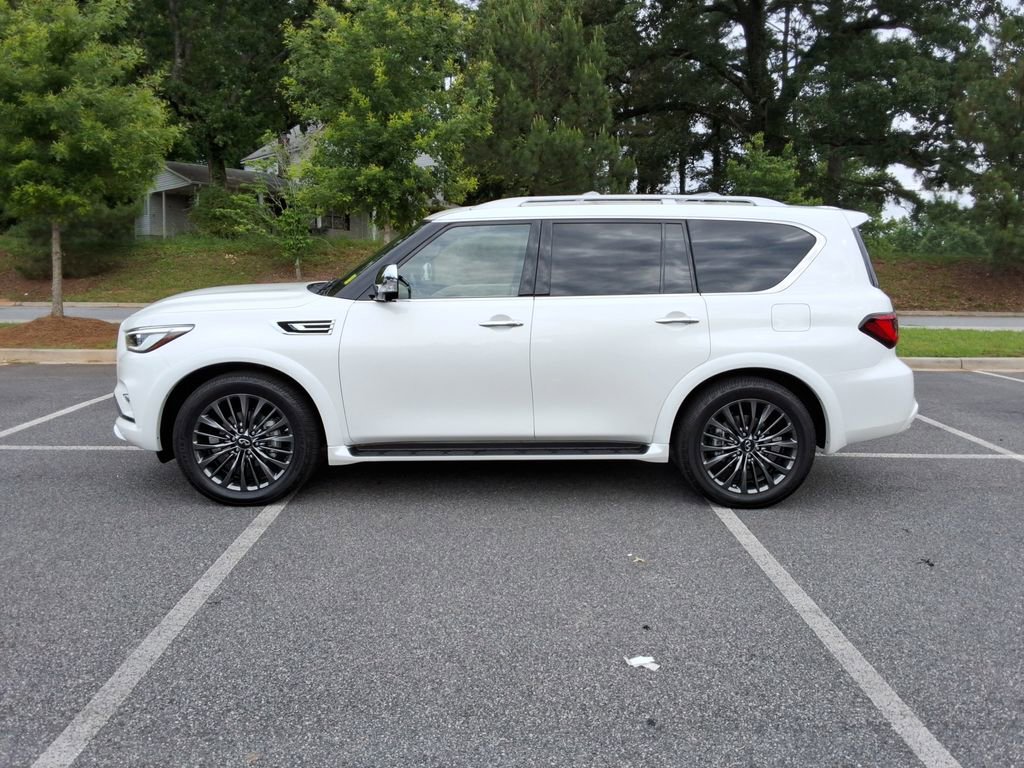 Used 2022 INFINITI QX80 Sensory w/ Cargo Package RWD image 8