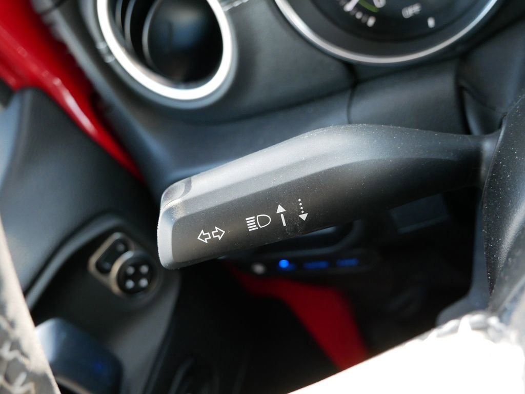 Used 2023 Jeep Wrangler Unlimited Sahara AWD/4WD image 33