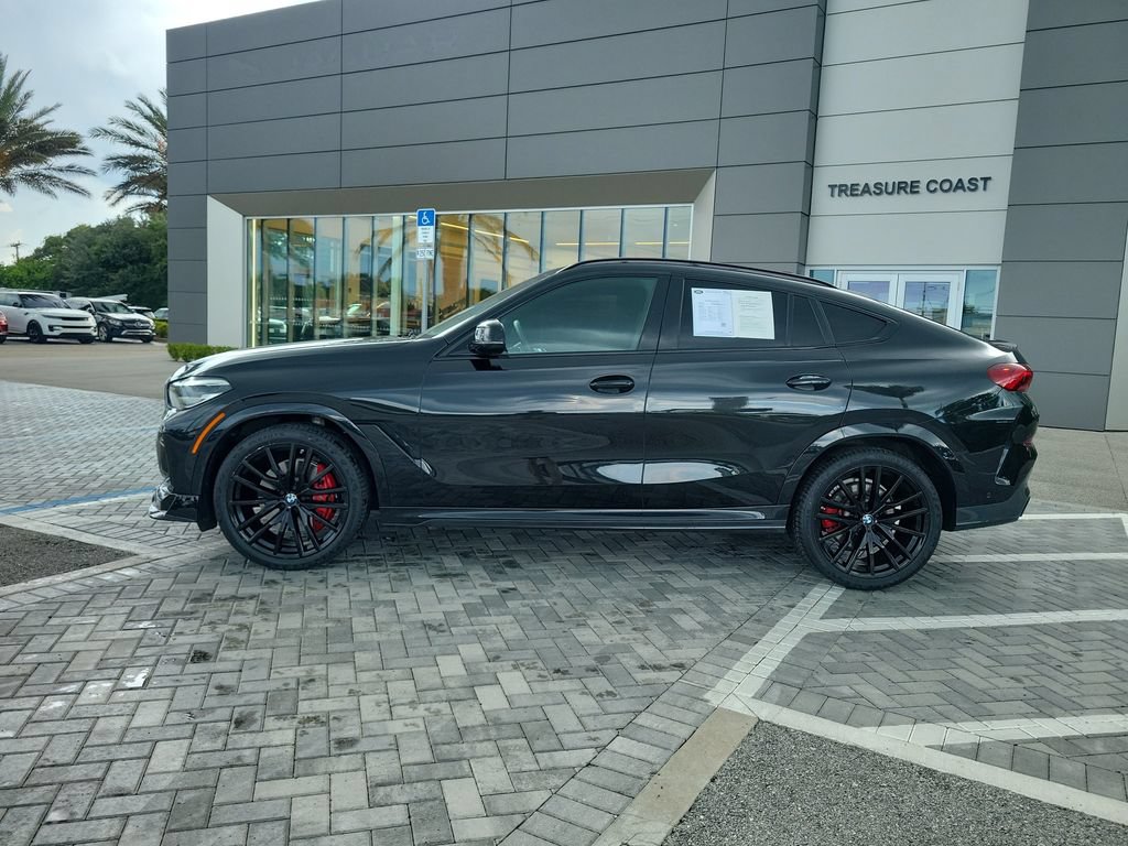 Used 2021 BMW X6 xDrive40i AWD/4WD image 2