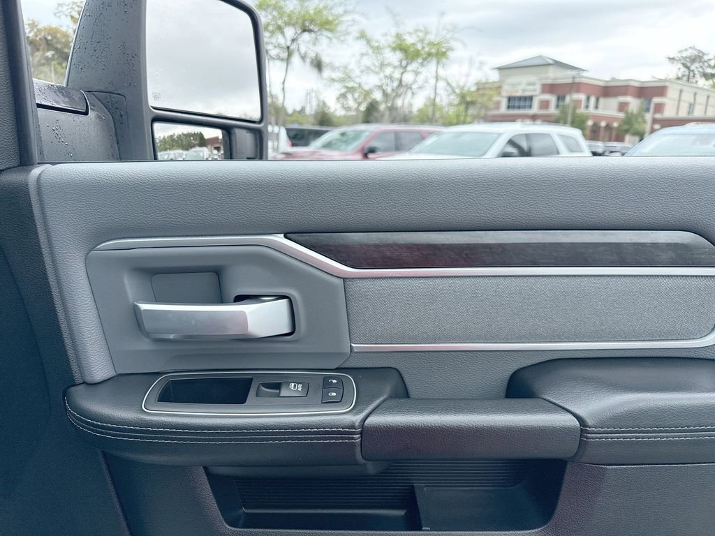 Used 2023 RAM 2500 Big Horn w/ Level 1 Equipment Group AWD/4WD image 23