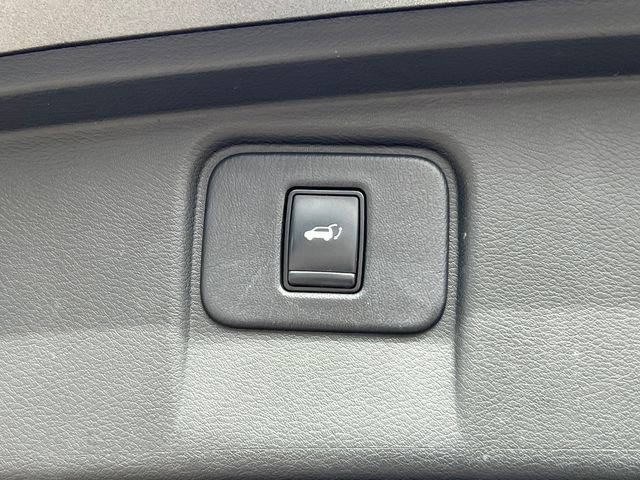 Used 2018 Nissan Murano Platinum image 41