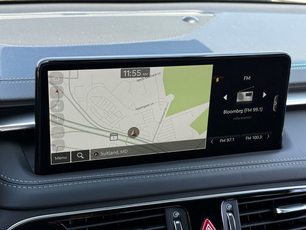 Used 2023 Genesis G70 2.0T image 21