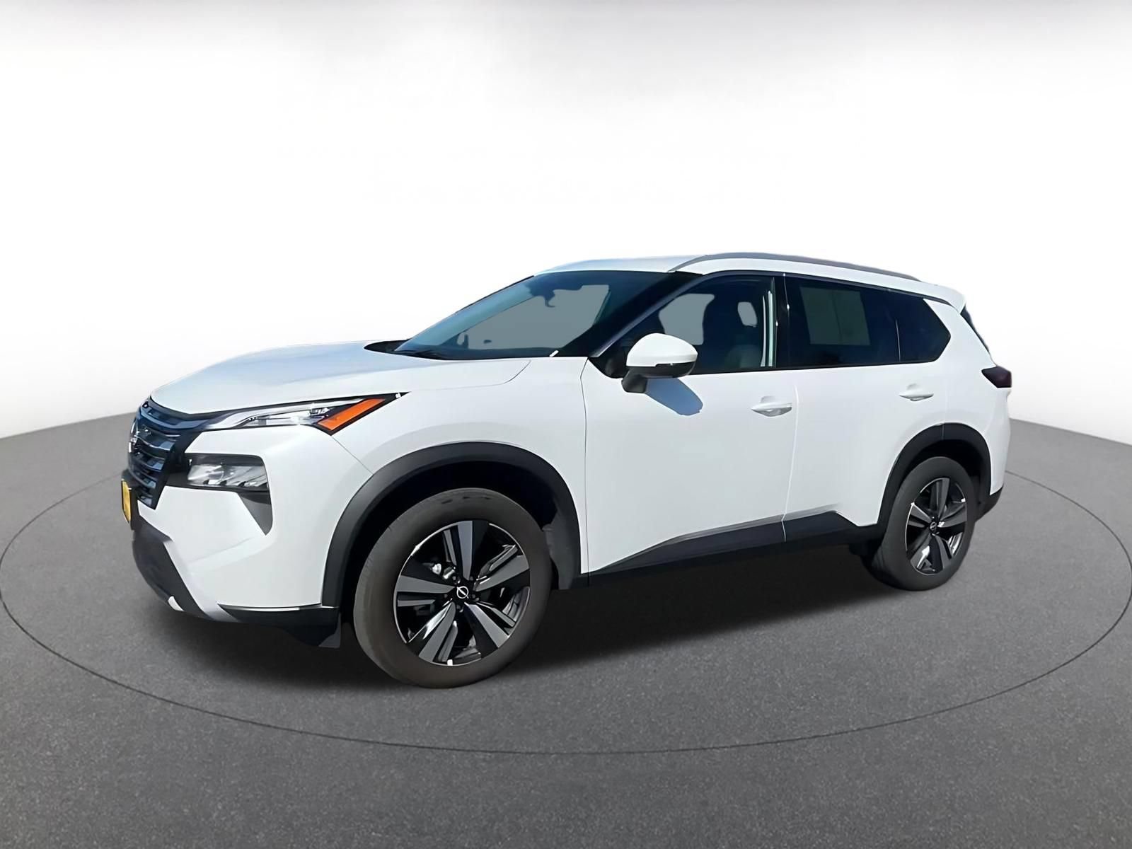 Used 2026 Nissan Rogue SL AWD/4WD image 6