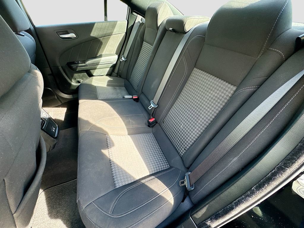 Used 2023 Dodge Charger SXT w/ Blacktop Package image 20