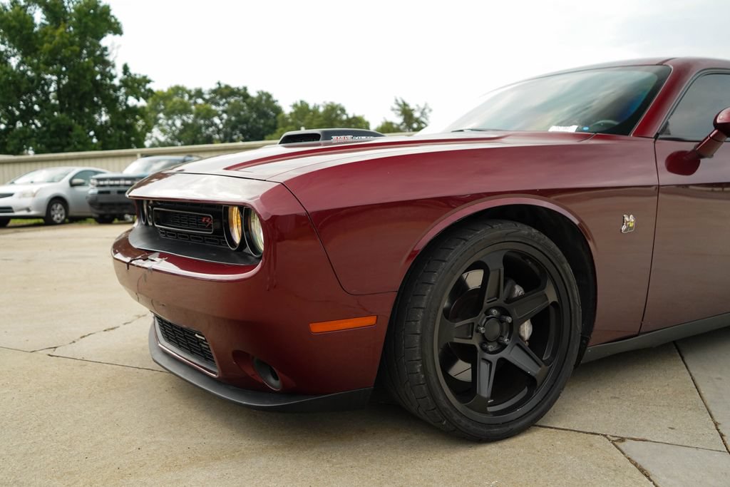 Used 2018 Dodge Challenger R/T Scat Pack RWD image 16