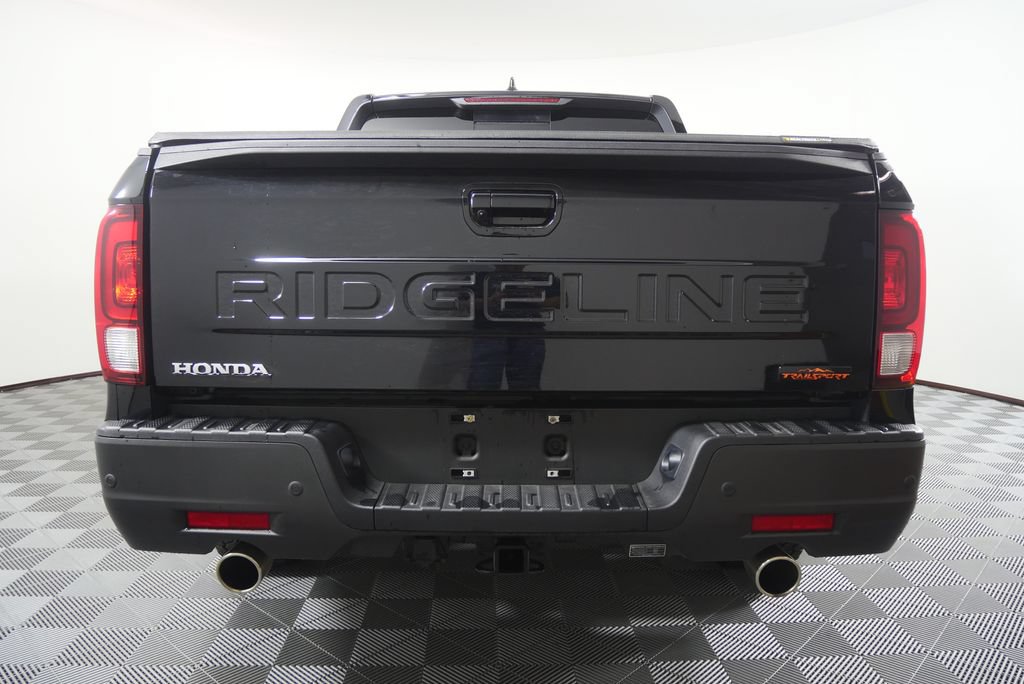 Used 2025 Honda Ridgeline TrailSport image 5