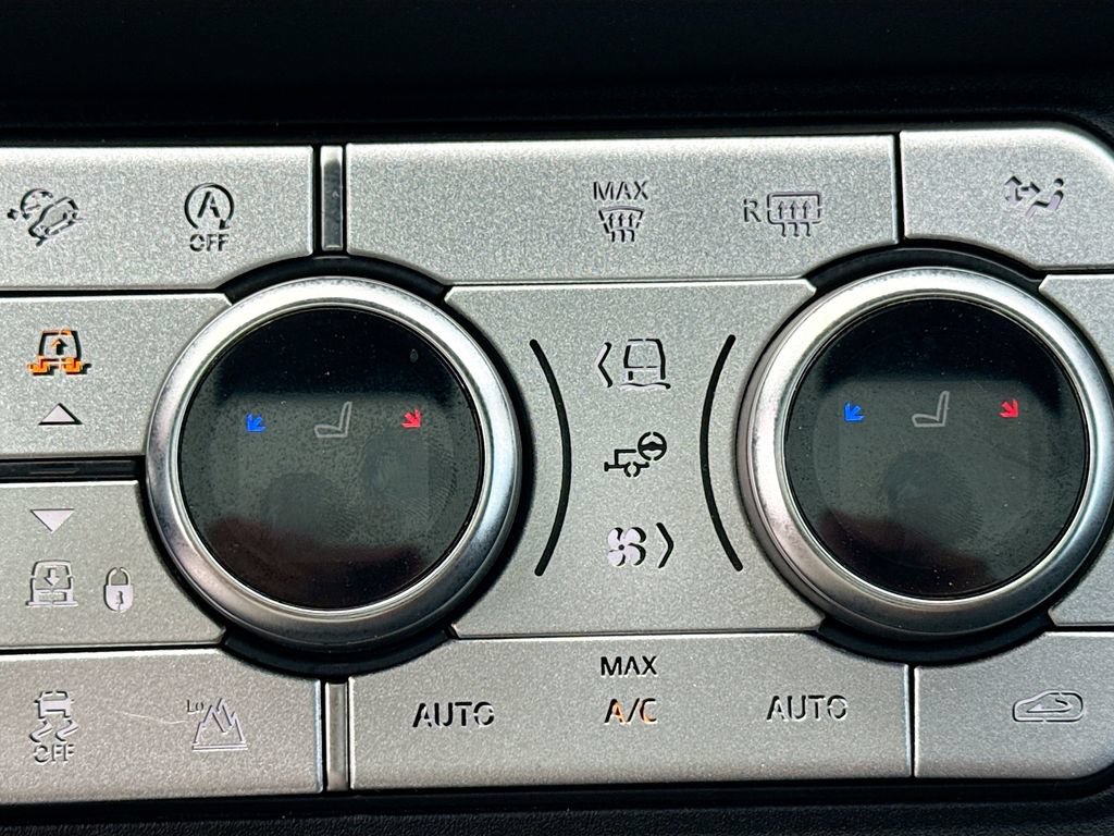 Used 2024 Land Rover Defender 110 S AWD/4WD image 22