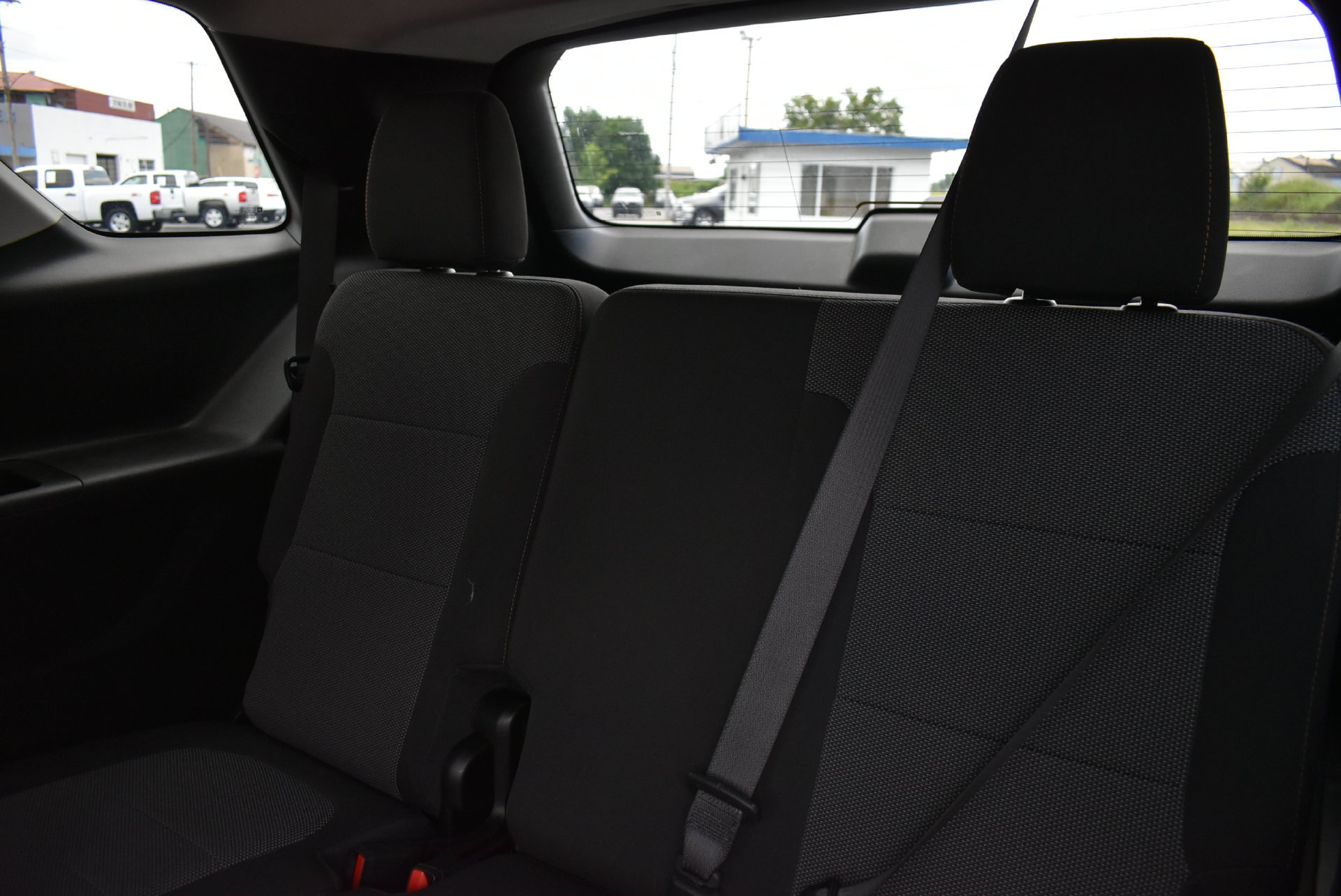 Used 2021 Chevrolet Traverse LT FWD image 18