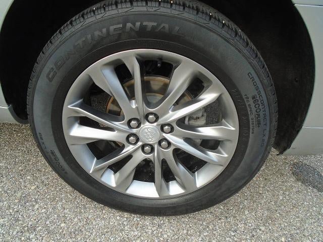 Certified 2022 Buick Enclave Avenir w/ LPO, Floor Liner Package AWD/4WD image 36