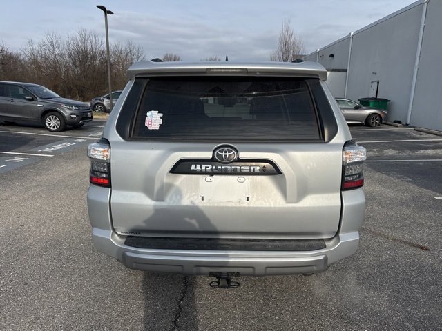 Used 2024 Toyota 4Runner TRD Off-Road Premium image 3