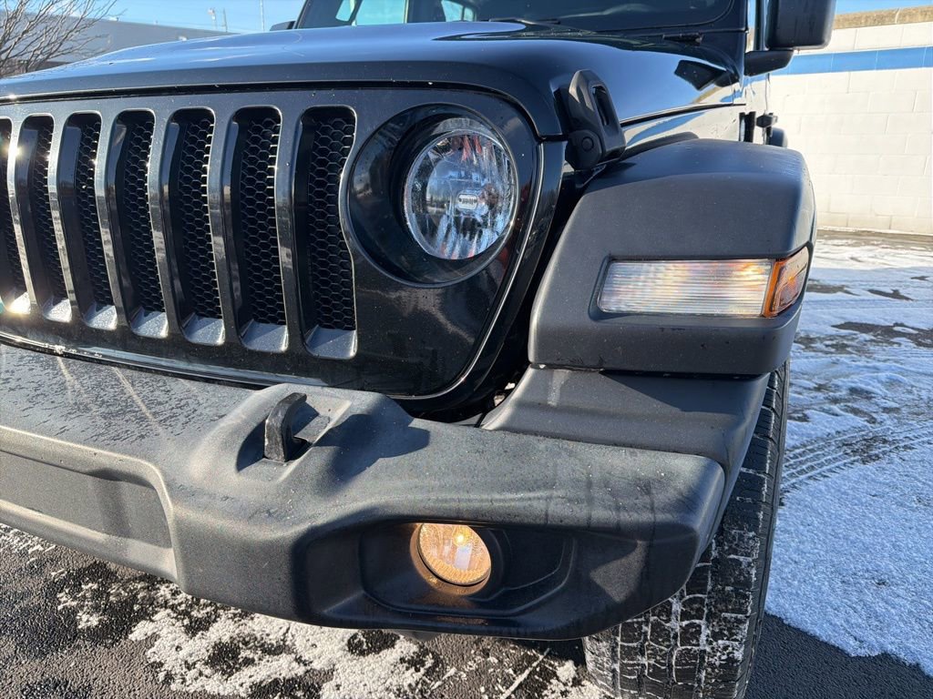 Used 2021 Jeep Wrangler Unlimited Sport image 9