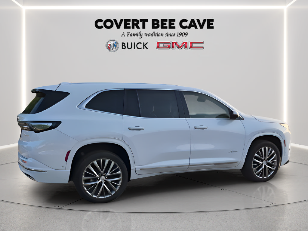 New 2026 Buick Enclave Avenir w/ Super Cruise Package FWD image 12
