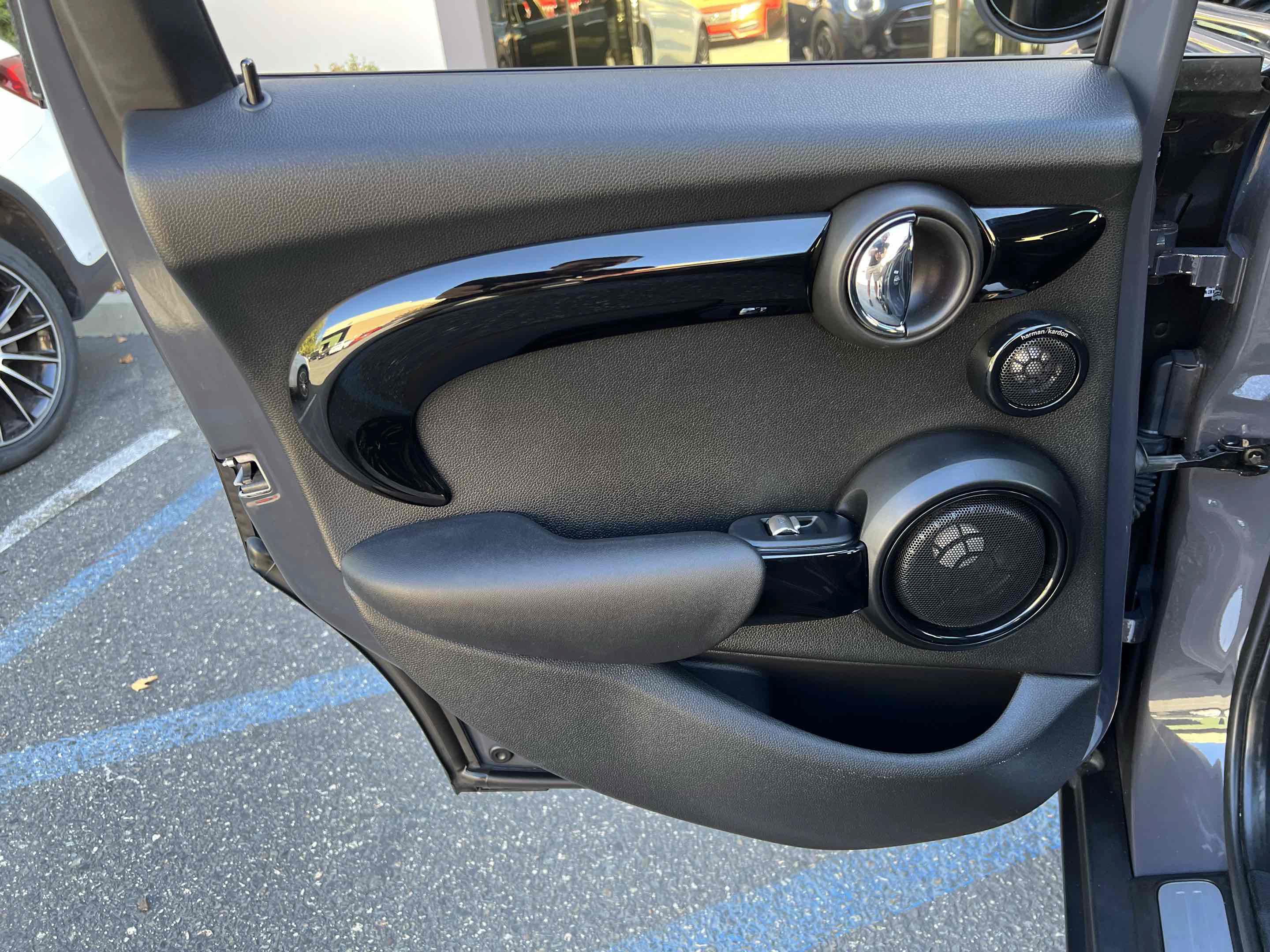 Used 2018 MINI Cooper S FWD image 57