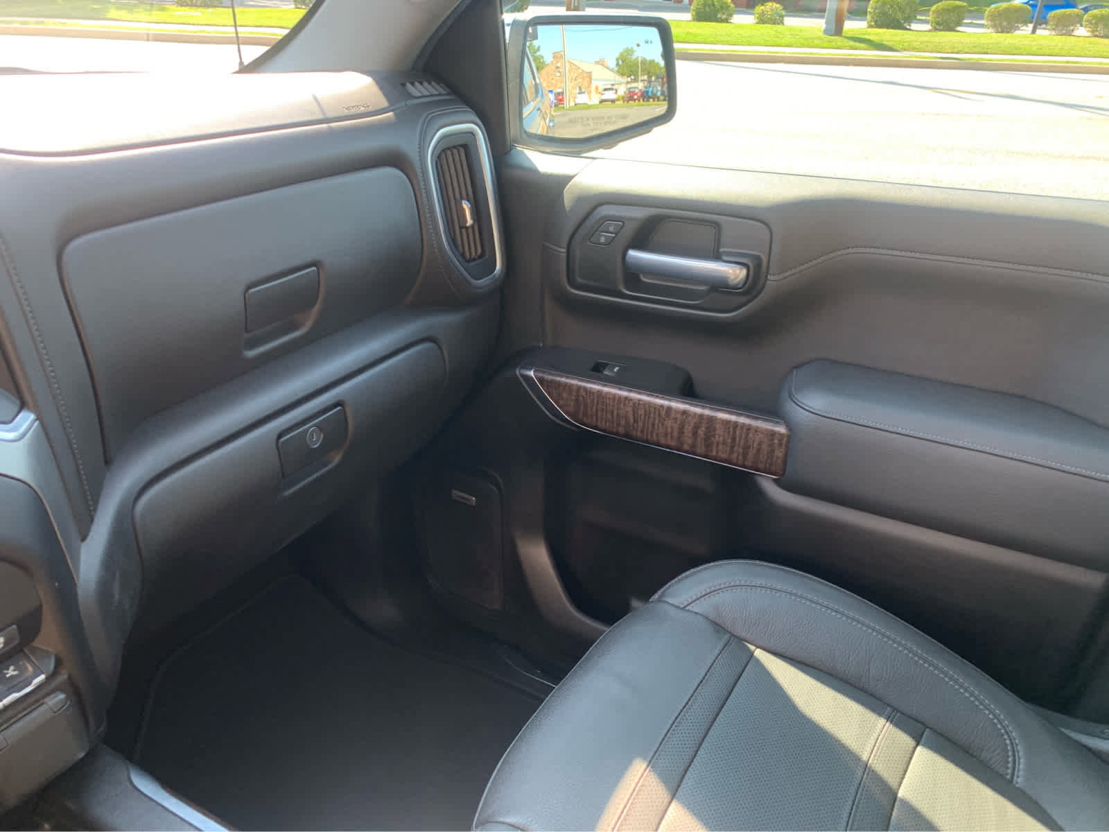 Used 2020 GMC Sierra 1500 Denali w/ Denali Ultimate Package image 21