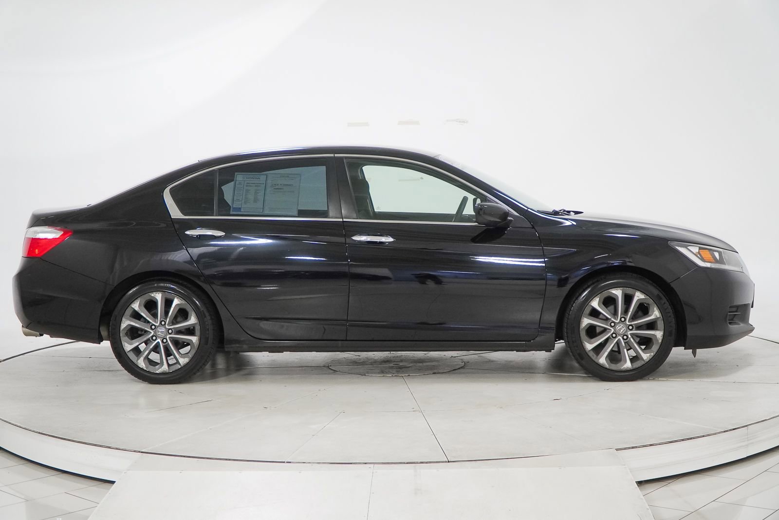 Used 2015 Honda Accord LX image 12