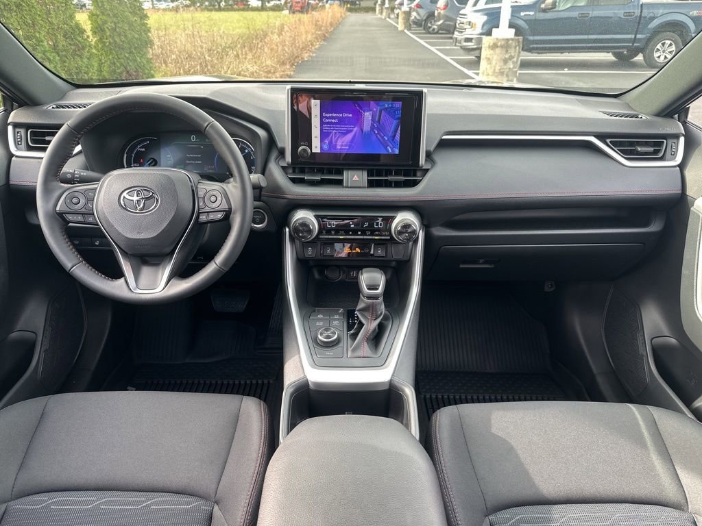 Certified 2025 Toyota RAV4 SE image 32