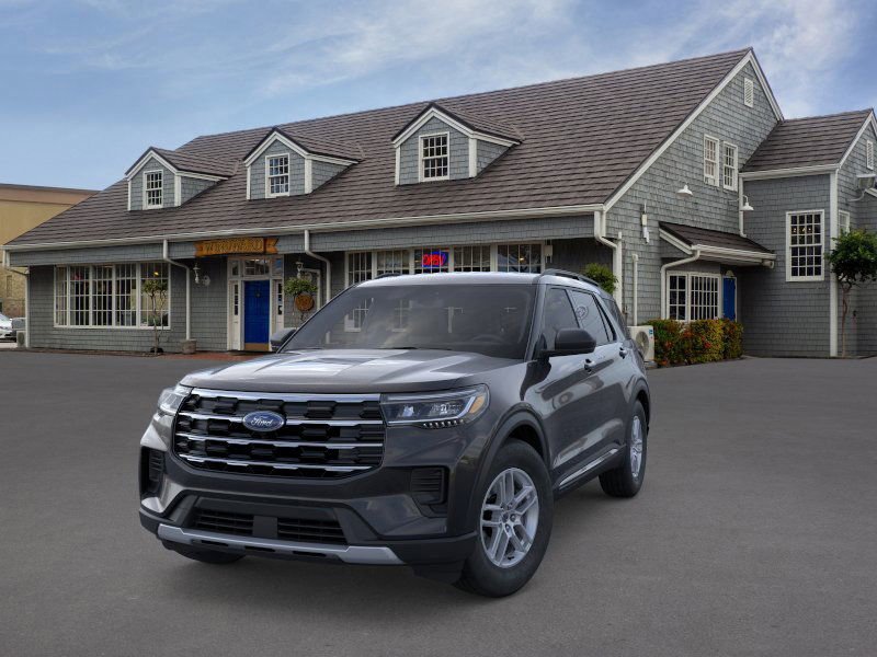 New 2025 Ford Explorer Active image 2