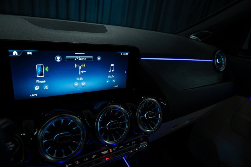 New 2026 Mercedes-Benz GLA 250 image 18
