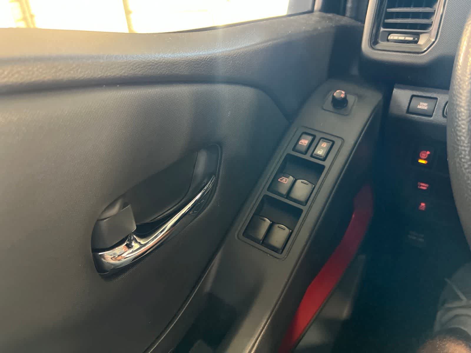 Used 2022 Nissan Frontier Pro-X RWD image 27