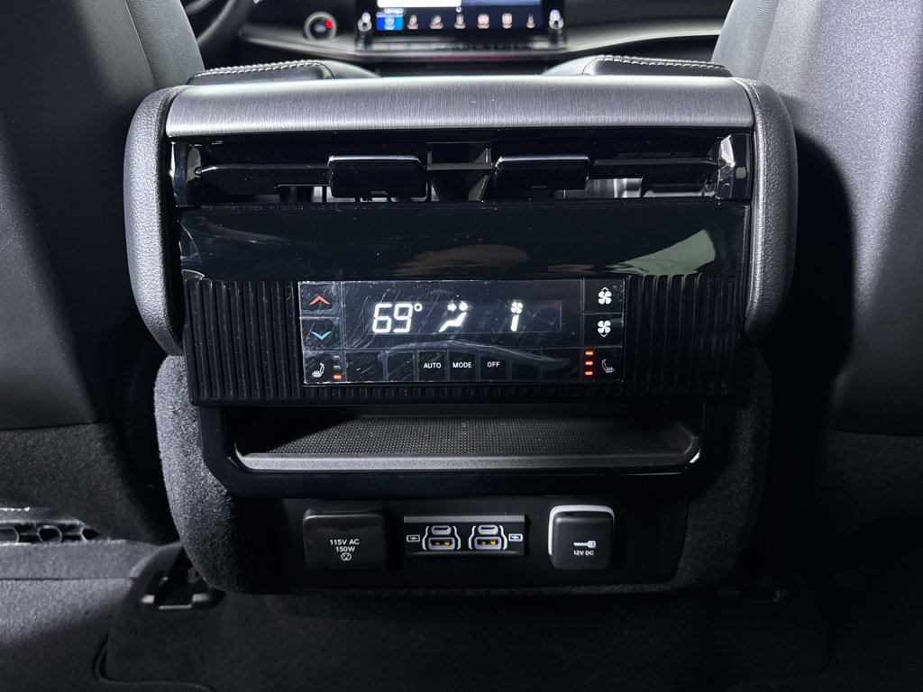 New 2026 Jeep Grand Wagoneer L Limited AWD/4WD image 27