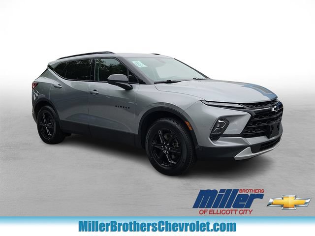 Used 2024 Chevrolet Blazer LT w/ Convenience Package FWD image 1