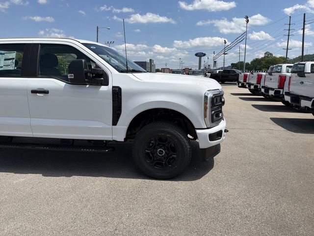 New 2026 Ford F250 XL w/ STX Appearance Package AWD/4WD image 2