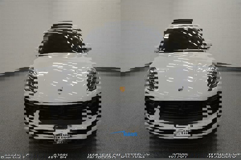 Used 2023 Porsche Macan image 5