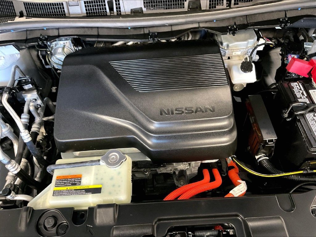 Certified 2025 Nissan Leaf SV Plus FWD image 34