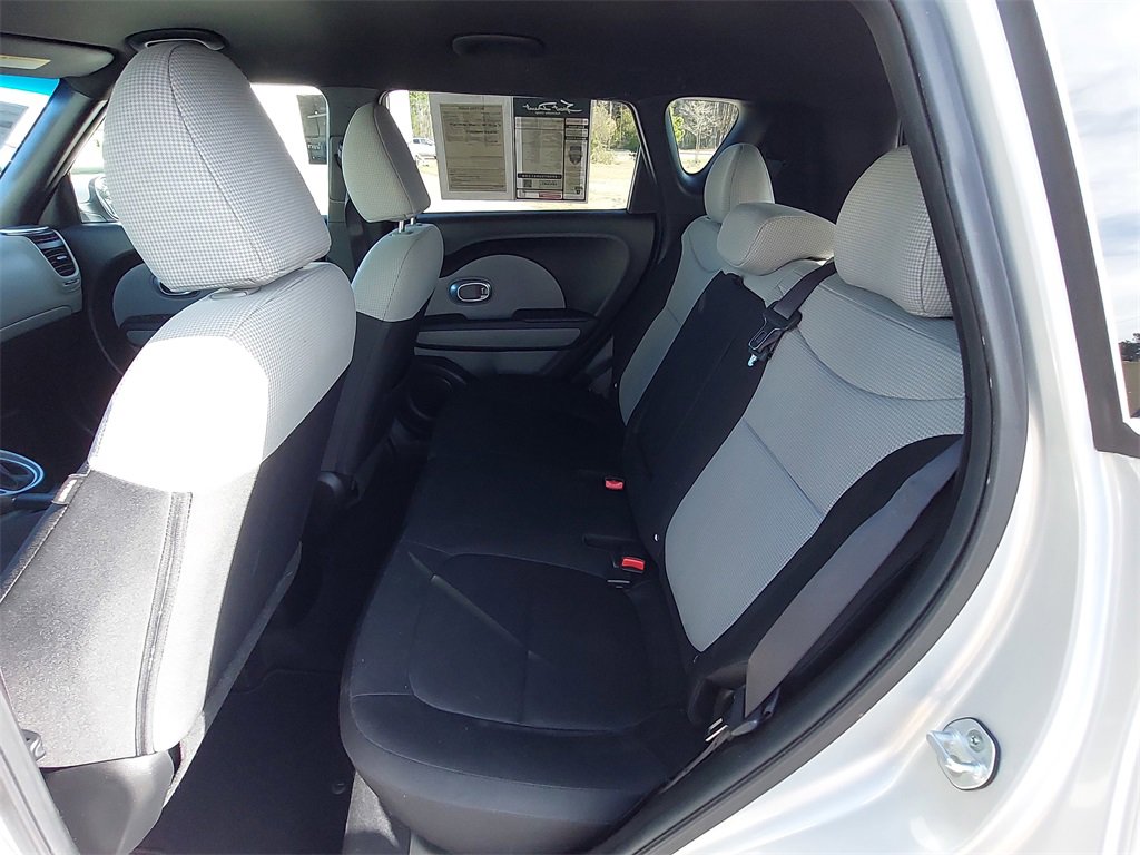 Used 2014 Kia Soul Base image 31