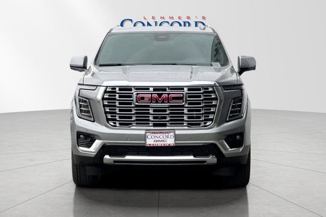 Used 2026 GMC Yukon XL Denali w/ Sun & Power Step Package AWD/4WD image 9