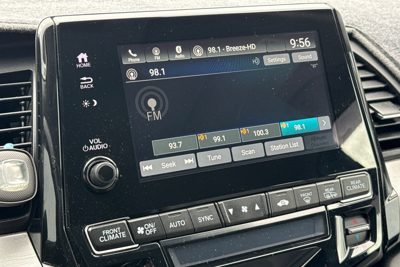 Used 2021 Honda Odyssey EX-L image 25