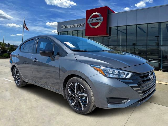 New 2025 Nissan Versa SR w/ Trunk Package image 1