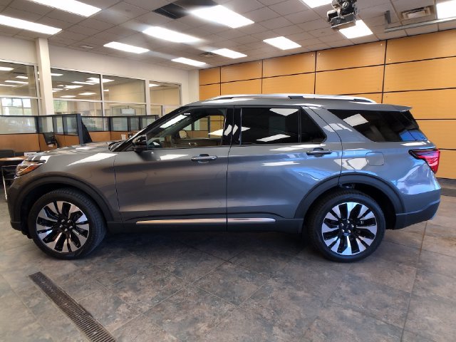 New 2027 Ford Explorer Platinum w/ LUX Leather Package AWD/4WD image 4